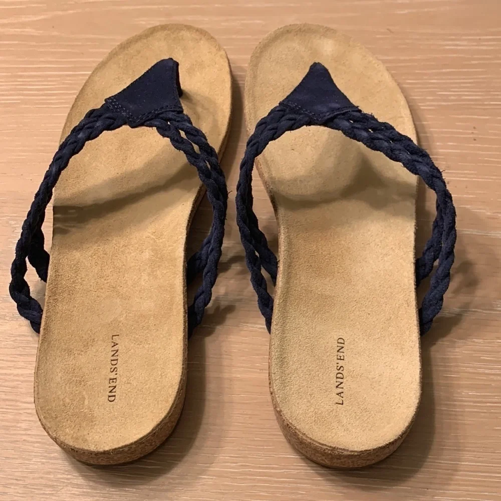 Lands End Navy or Abra sandals Sz 9 NWOB soft suede